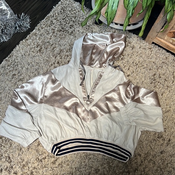 Free People Movement Starshine Quarter Zip Pullove - Picture 9 of 9